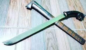 Golok Ciomas Malapah Gedan